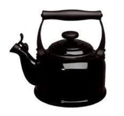 Le Creuset Tradition Fluitketel - 2.1 L - Ebbenzwart 7 Le Creuset Tradition Fluitketel - 2.1 L - Ebbenzwart -Kookgerei Korting Winkel 1200x1127 5