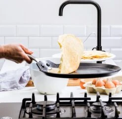 GreenPan Copenhagen Pannekoekenpan 28cm 22 GreenPan Copenhagen Pannekoekenpan 28cm -Kookgerei Korting Winkel 1200x1166 3