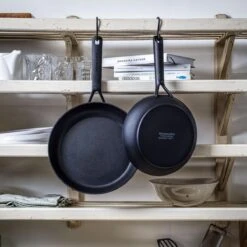 KitchenAid Classic Aluminium Koekenpannenset 2-delig ø24+28cm - Zwart - Inductie 20 KitchenAid Classic Aluminium Koekenpannenset 2-delig ø24+28cm - Zwart - Inductie -Kookgerei Korting Winkel 1200x1199 10