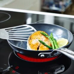 GreenPan Barcelona Infinity Pro Koekenpan 32cm - Zwart - Inductie - PFAS-vrij 38 GreenPan Barcelona Infinity Pro Koekenpan 32cm - Zwart - Inductie - PFAS-vrij -Kookgerei Korting Winkel 1200x1199 5