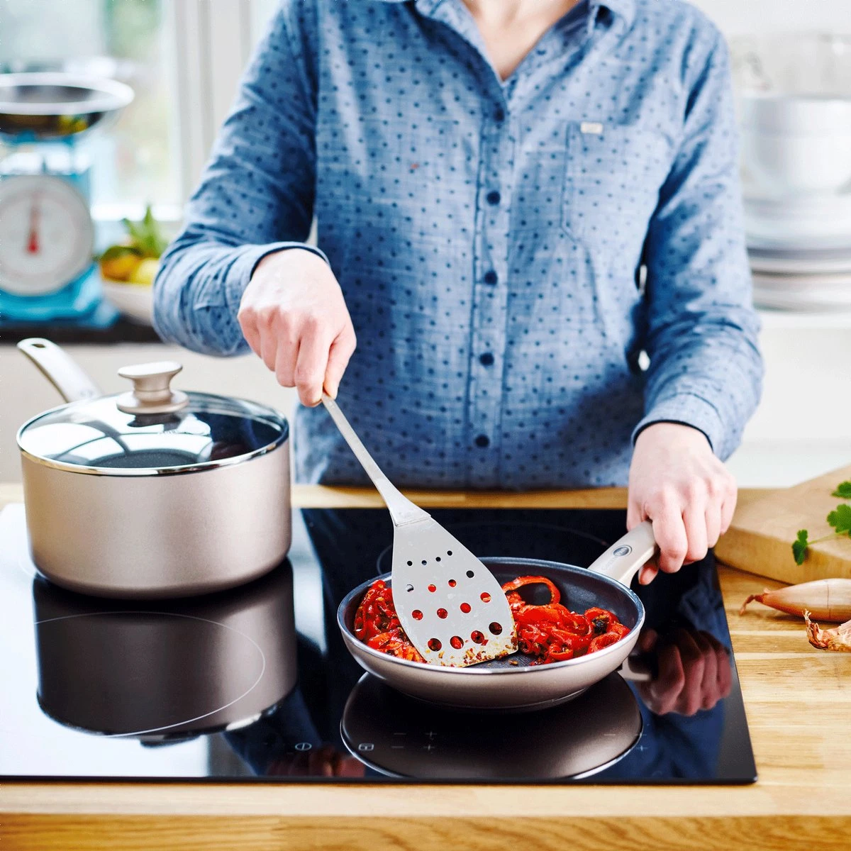 GreenPan Cambridge Inductie Grillpan - Ø 28 Cm - PFAS-vrij - Brons 8 GreenPan Cambridge Inductie Grillpan - Ø 28 Cm - PFAS-vrij - Brons - Afbeelding 6