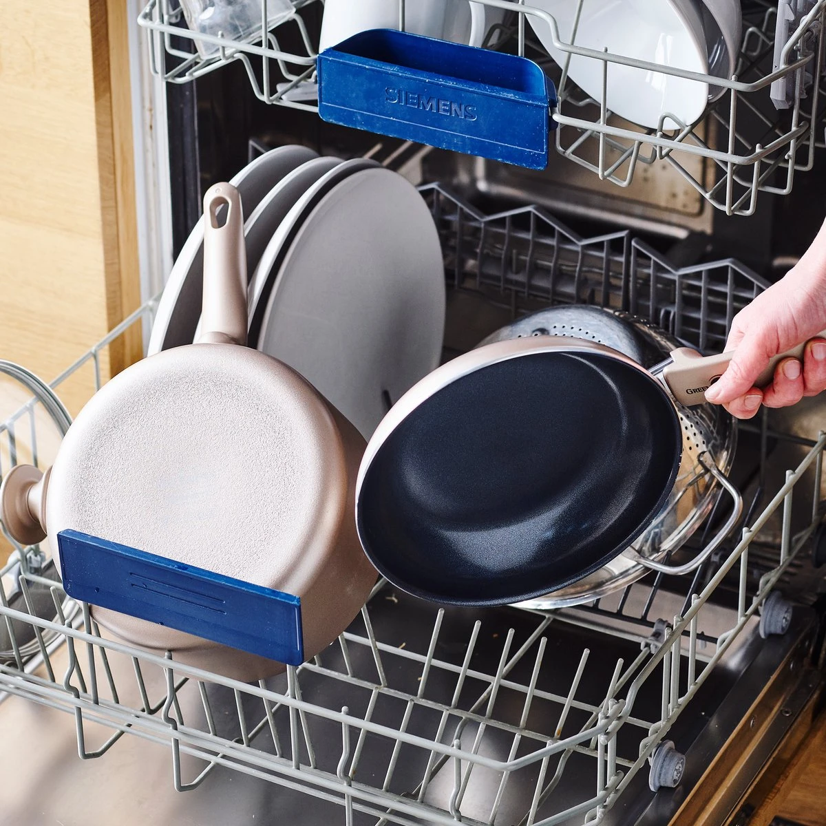 GreenPan Cambridge Koekenpan 30cm - Brons - Inductie - PFAS-vrij 13 GreenPan Cambridge Koekenpan 30cm - Brons - Inductie - PFAS-vrij - Afbeelding 11