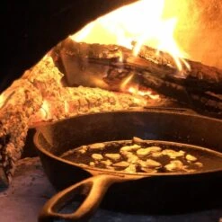 Valhal Outdoor Skillet / Koekenpan Met Steel - Gietijzer, Diameter 30cm - VH30 17 Valhal Outdoor Skillet / Koekenpan Met Steel - Gietijzer, Diameter 30cm - VH30 -Kookgerei Korting Winkel 1200x1200 376