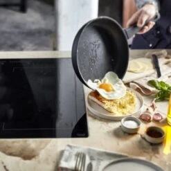 Demeyere Alu Classico 3 Koekenpan - Duraslide - Set 24 Cm + 28 Cm 12 Demeyere Alu Classico 3 Koekenpan - Duraslide - Set 24 Cm + 28 Cm -Kookgerei Korting Winkel 1200x1200 471