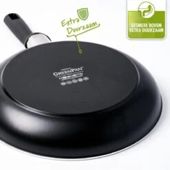 GreenPan Memphis Keramische Wokpan - Ø 28 Cm - PFAS-vrij 25 GreenPan Memphis Keramische Wokpan - Ø 28 Cm - PFAS-vrij -Kookgerei Korting Winkel 1200x1200 589
