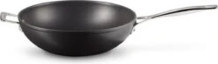LE CREUSET - Les Forgees - Wokpan 30cm 15 LE CREUSET - Les Forgees - Wokpan 30cm -Kookgerei Korting Winkel 1200x356 1