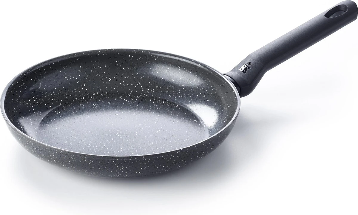 BK Universe Koekenpan Ø 24cm - Inductie - Anti-aanbak - PFAS-vrij 3 BK Universe Koekenpan Ø 24cm - Inductie - Anti-aanbak - PFAS-vrij