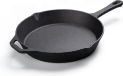 Koock Amsterdam® Skillet - Gietijzer - 25cm - Koekenpan - Geschikt Voor Alle Warmtebronnen 9 Koock Amsterdam® Skillet - Gietijzer - 25cm - Koekenpan - Geschikt Voor Alle Warmtebronnen -Kookgerei Korting Winkel 1200x743 3