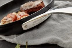 Demeyere Alu Pro Dura Glide Koekenpan - Ø 24 & Ø 28cm - Titanium 14 Demeyere Alu Pro Dura Glide Koekenpan - Ø 24 & Ø 28cm - Titanium -Kookgerei Korting Winkel 1200x799 25