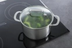 BK Bistro Pannenset - 4-delig - RVS - Glazen Deksel - Inductie 17 BK Bistro Pannenset - 4-delig - RVS - Glazen Deksel - Inductie -Kookgerei Korting Winkel 1200x799 7