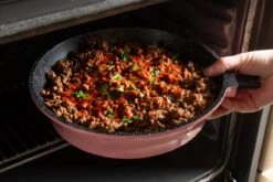 Royalty Line Inductie Pannenset - Luxe 14-delige Pannenset Marmeren Coating - Pannen Met Afneembare Handvaten - Oven-Ready - PFAS-Vrij - Voor Alle Warmtebronnen - Afneembare Koudgrepen - Antiaanbaklaag - Koekenpan Met Glazen Deksels - Roze 17 Royalty Line Inductie Pannenset - Luxe 14-delige Pannenset Marmeren Coating - Pannen Met Afneembare Handvaten - Oven-Ready - PFAS-Vrij - Voor Alle Warmtebronnen - Afneembare Koudgrepen - Antiaanbaklaag - Koekenpan Met Glazen Deksels - Roze -Kookgerei Korting Winkel 1200x800 160