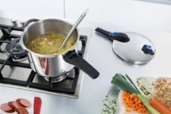 BK Snelkookpan 22 Cm / 6L - RVS - Glans - Inductie 28 BK Snelkookpan 22 Cm / 6L - RVS - Glans - Inductie -Kookgerei Korting Winkel 1200x800 230