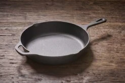Koock Amsterdam® Skillet - Gietijzer - 25cm - Koekenpan - Geschikt Voor Alle Warmtebronnen 12 Koock Amsterdam® Skillet - Gietijzer - 25cm - Koekenpan - Geschikt Voor Alle Warmtebronnen -Kookgerei Korting Winkel 1200x800 52