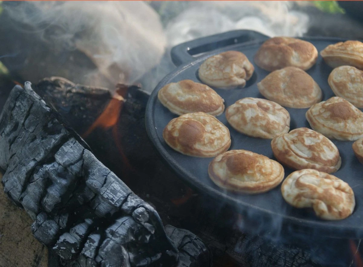 The Windmill Poffertjespan 30 Cm Gietijzer 2,3 Kg Zwart 10 The Windmill Poffertjespan 30 Cm Gietijzer 2,3 Kg Zwart - Afbeelding 8