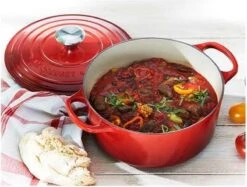 Le Creuset Signature Braadpan - 4,2 L - 24 Cm - Kersenrood 27 Le Creuset Signature Braadpan - 4,2 L - 24 Cm - Kersenrood -Kookgerei Korting Winkel 1200x909 2