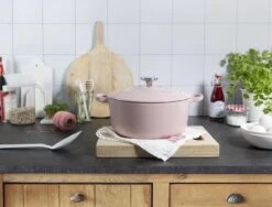 BK Bourgogne Braadpan Ø 24 Cm - Roze - Gietijzer - Inductie 9 BK Bourgogne Braadpan Ø 24 Cm - Roze - Gietijzer - Inductie -Kookgerei Korting Winkel 1200x912 1