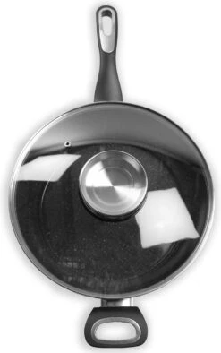 Merkloos Keukenpan Met Deksel En Heeft Een Diameter Van Ø 28 Cm - Luxe Hapjespan Keukenpan Van 28cm Anti-aanbaklaag - Handvat Zwart - Pan Met Deksel 11 Merkloos Keukenpan Met Deksel En Heeft Een Diameter Van Ø 28 Cm - Luxe Hapjespan Keukenpan Van 28cm Anti-aanbaklaag - Handvat Zwart - Pan Met Deksel -Kookgerei Korting Winkel 752x1200