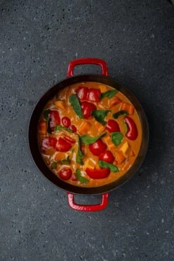 Combekk Sous Chef Gietijzeren Braadpan - 28cm - Rood 12 Combekk Sous Chef Gietijzeren Braadpan - 28cm - Rood -Kookgerei Korting Winkel 801x1200 5