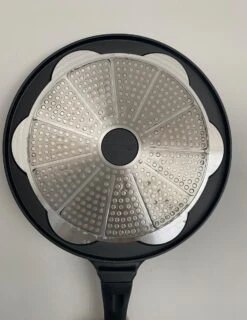 Teffo Kadirelli - Pancake Pannenkoeken 7 Kop Marmeren Anti Aanbaklaag - Inductie Compatibel 9 Teffo Kadirelli - Pancake Pannenkoeken 7 Kop Marmeren Anti Aanbaklaag - Inductie Compatibel -Kookgerei Korting Winkel 927x1200 1